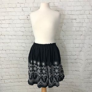 Weston Wear Embroidered Skirt Knee Length